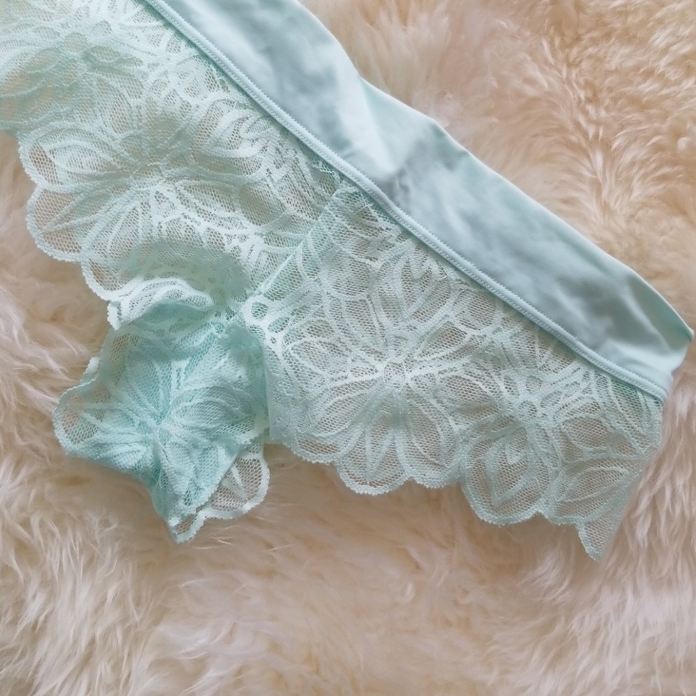 Pink Cheecky lace